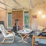 Franzisca - 200m To The Fjord By Interhome
